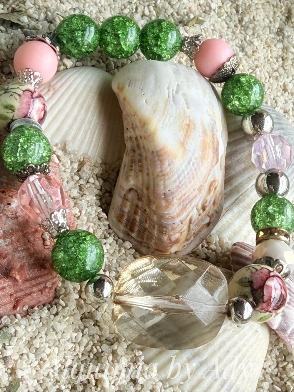 MONUMENTAL Green, Pink & Cream Floral Bead Bracelet
